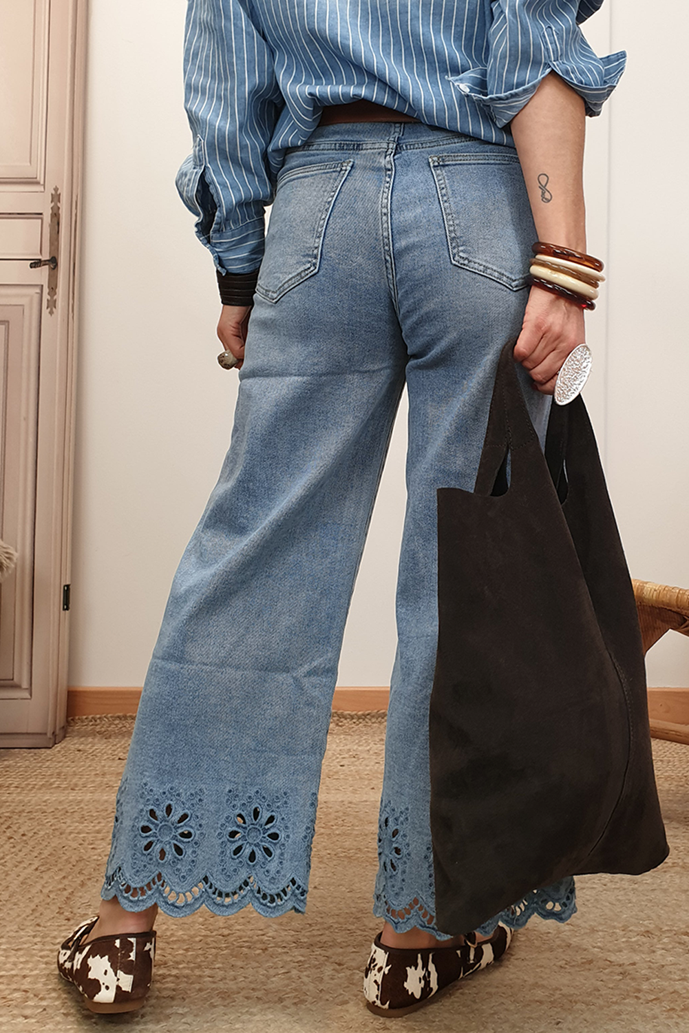 Embroidered Eyelet Wide Leg Cropped Jeans