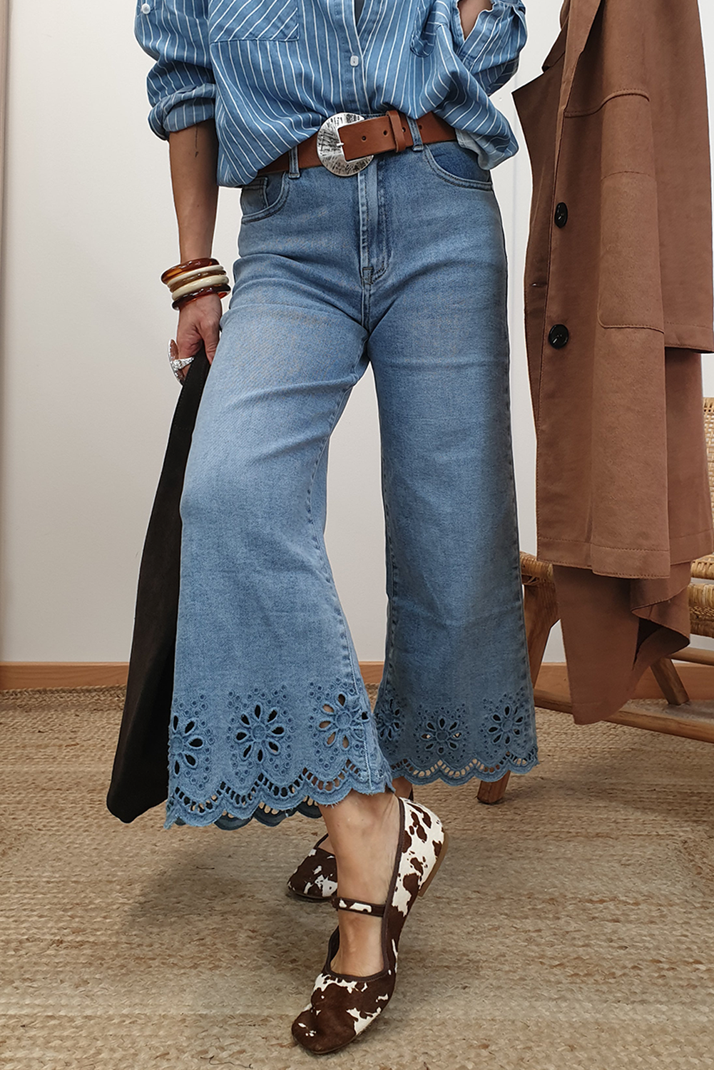Embroidered Eyelet Wide Leg Cropped Jeans
