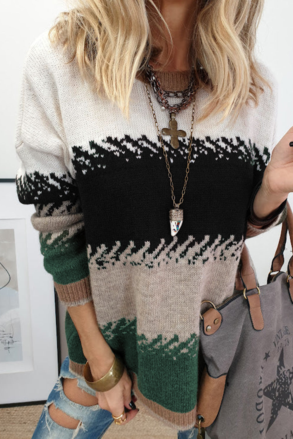 Stylish Color Block Pattern Drop Shoulder Sweater