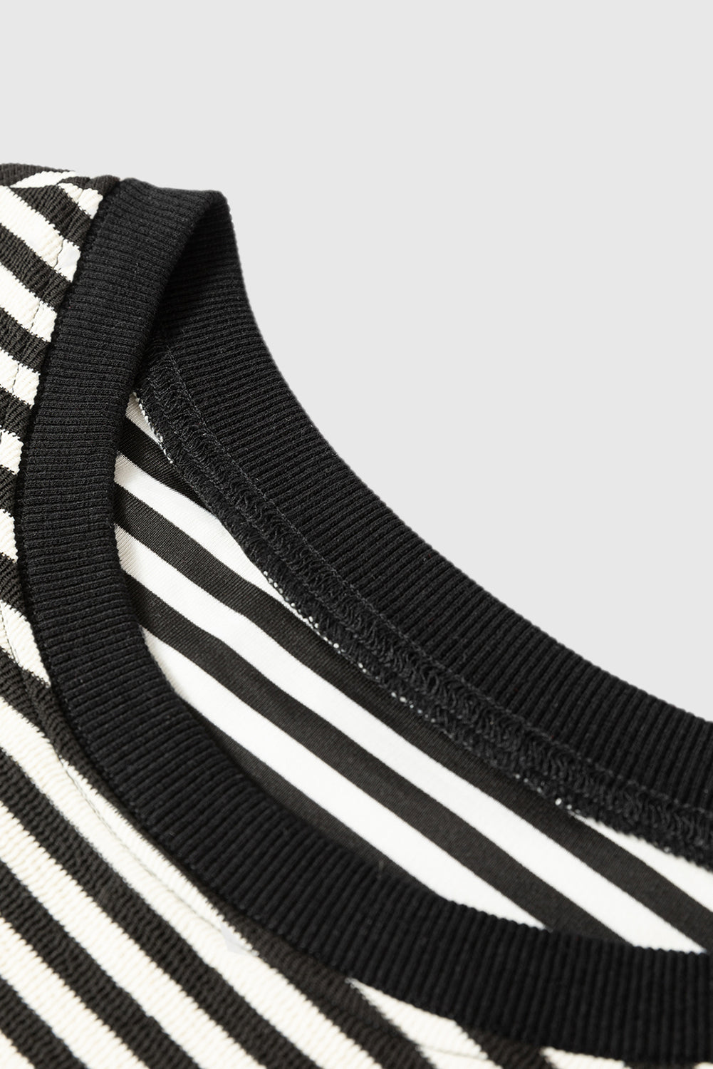 Black Stripe Loose Drop Shoulder Long Sleeve Top
