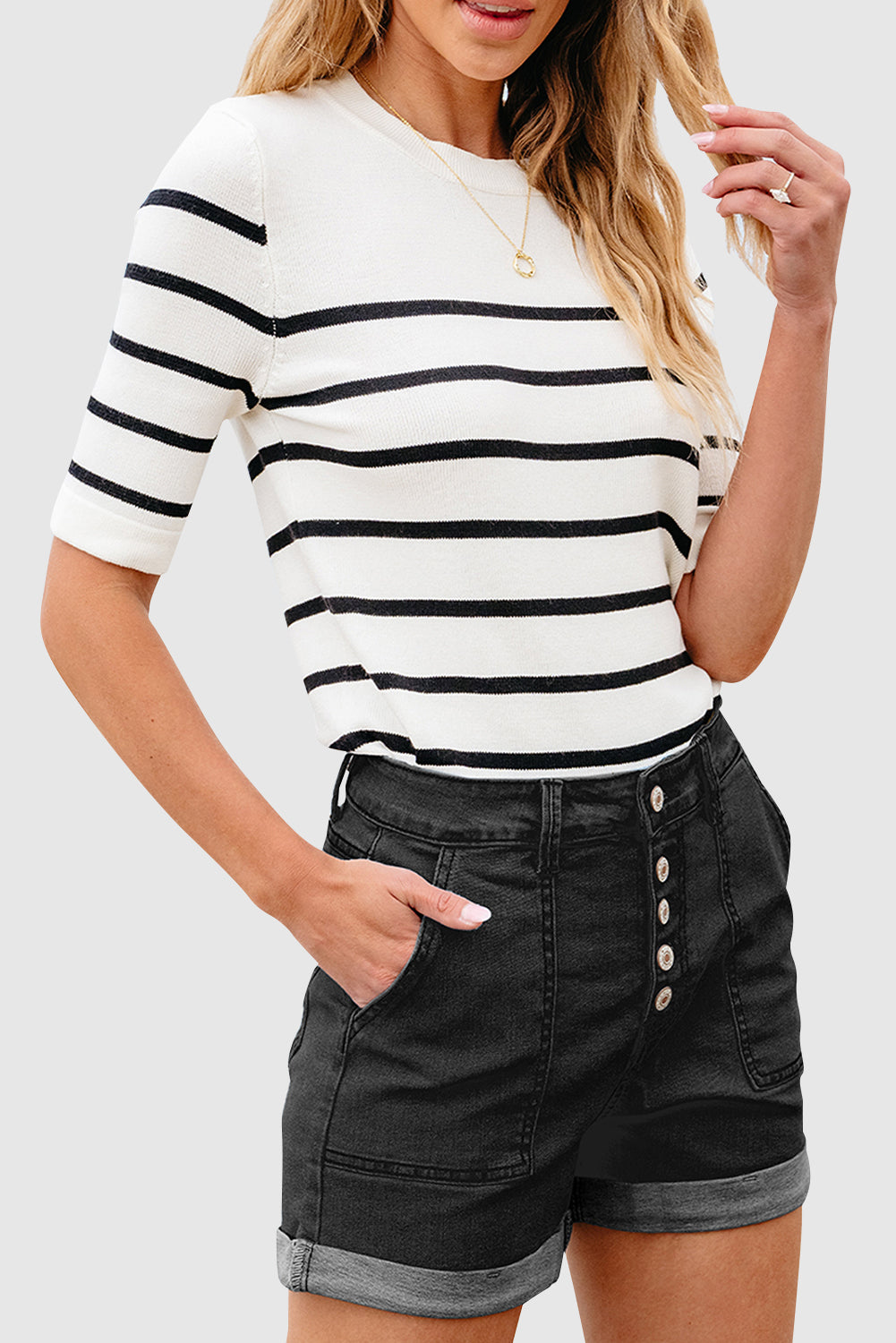 High Waist Solid Color Slim Pocket Denim Shorts