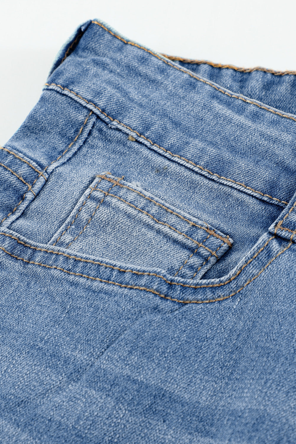 Medium Blue Wash Vintage Wide-Leg Jeans
