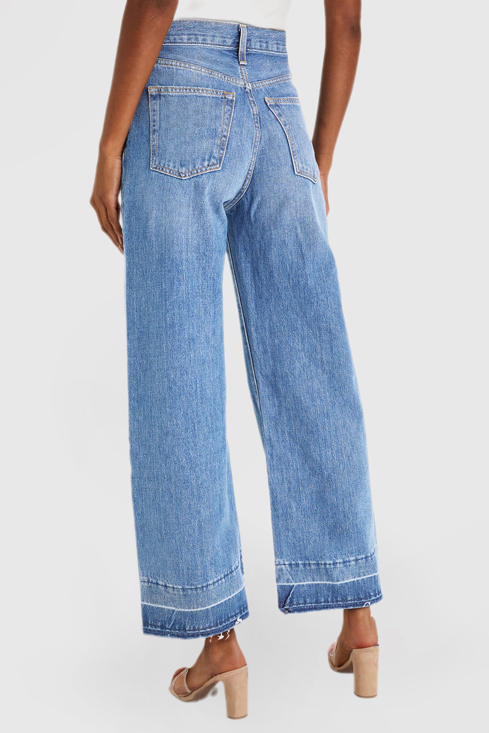 Solid Color Mid-Rise Straight Leg Casual Jeans