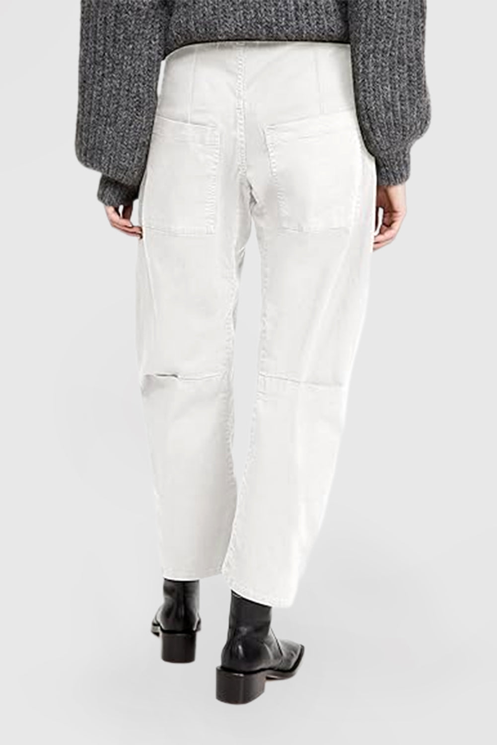 Wide-leg Boyfriend Denim with A Relaxed Fit and Ankle-length Cut