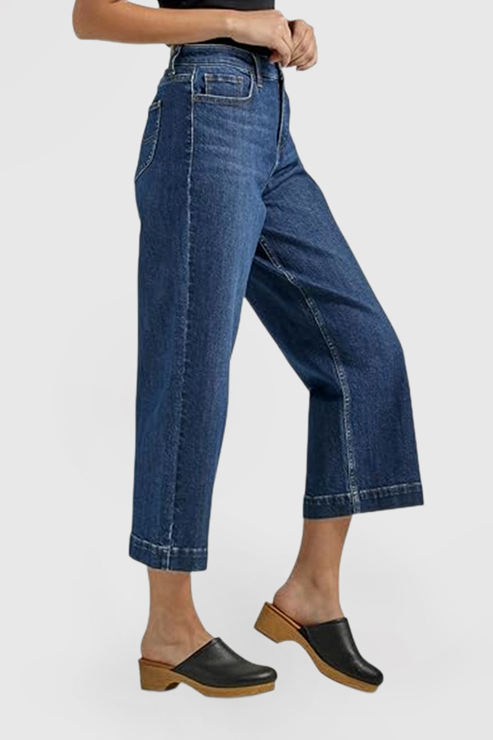 Women's Legendary High-Rise Wide-Leg Cropped Jeans