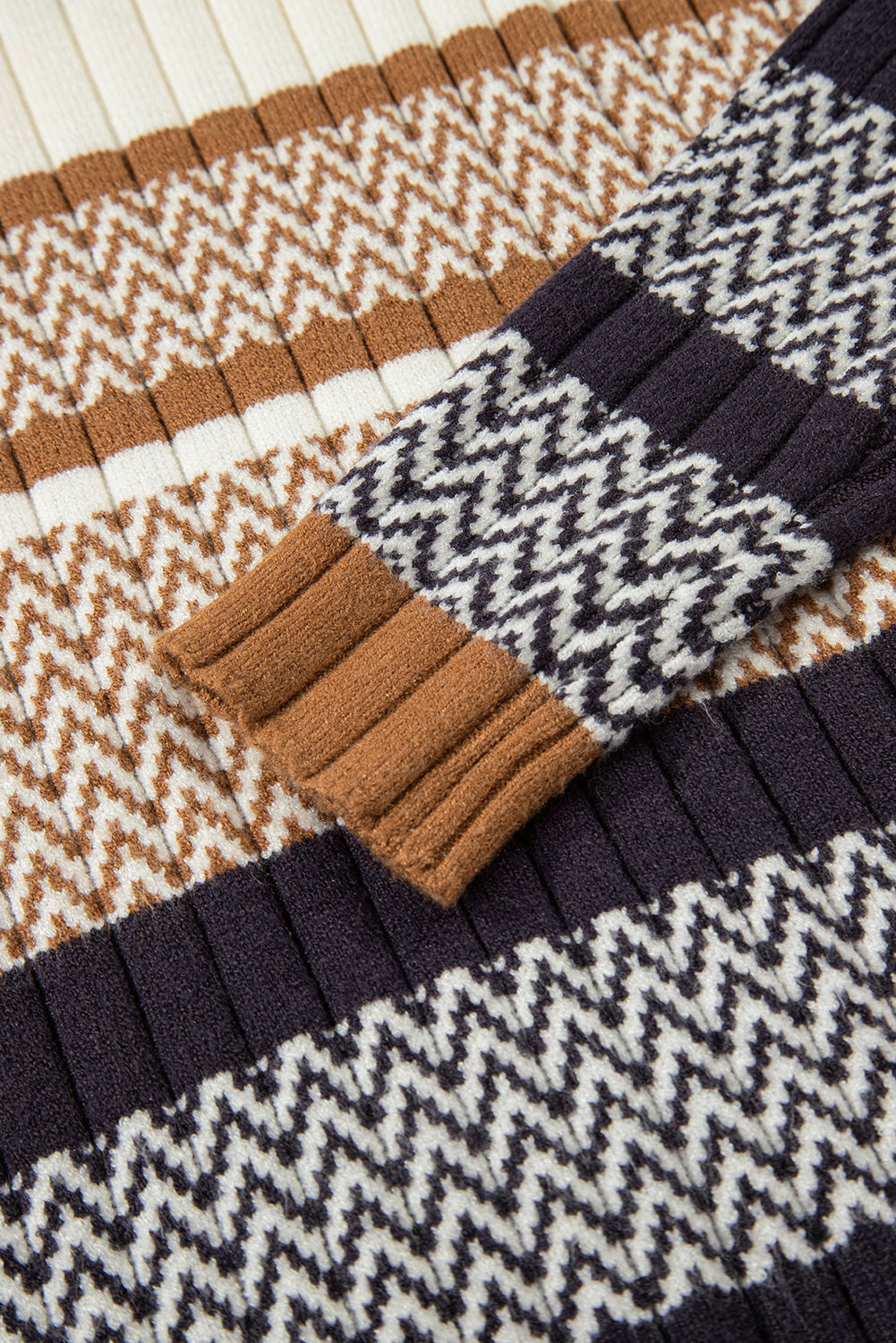 Stripe Stylish Pattern Knitted Ribbed Trim Slim Sweater