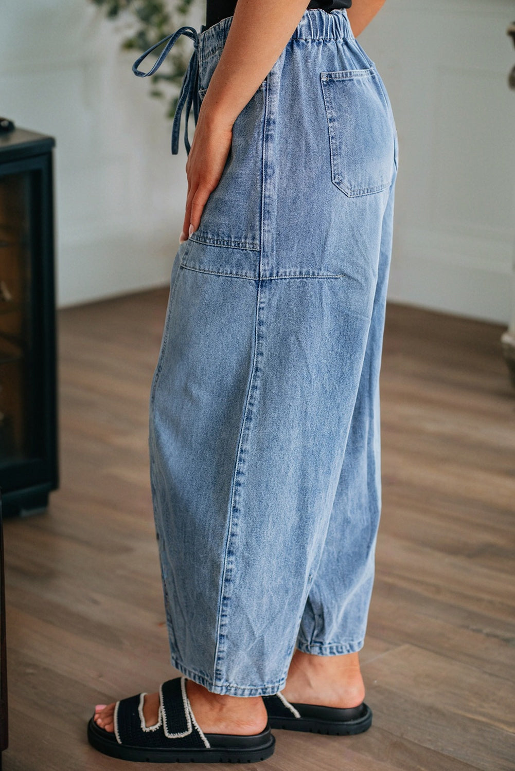 Myosotis Patch Pocket Drawstring High Waist Barrel Jeans
