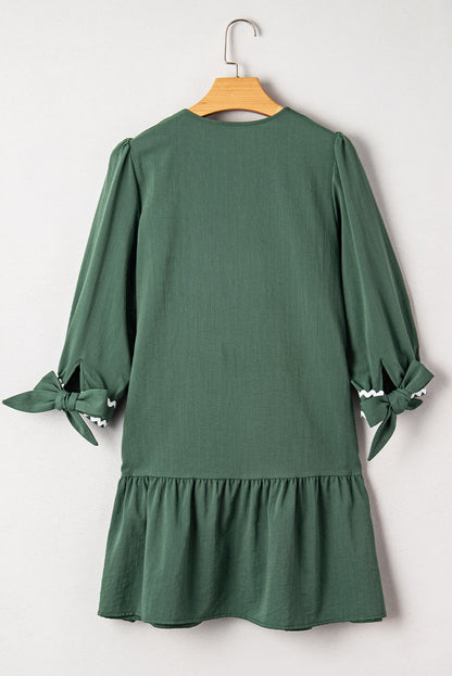 Contrast Ricrac Trim V Neck Button Shift Dress