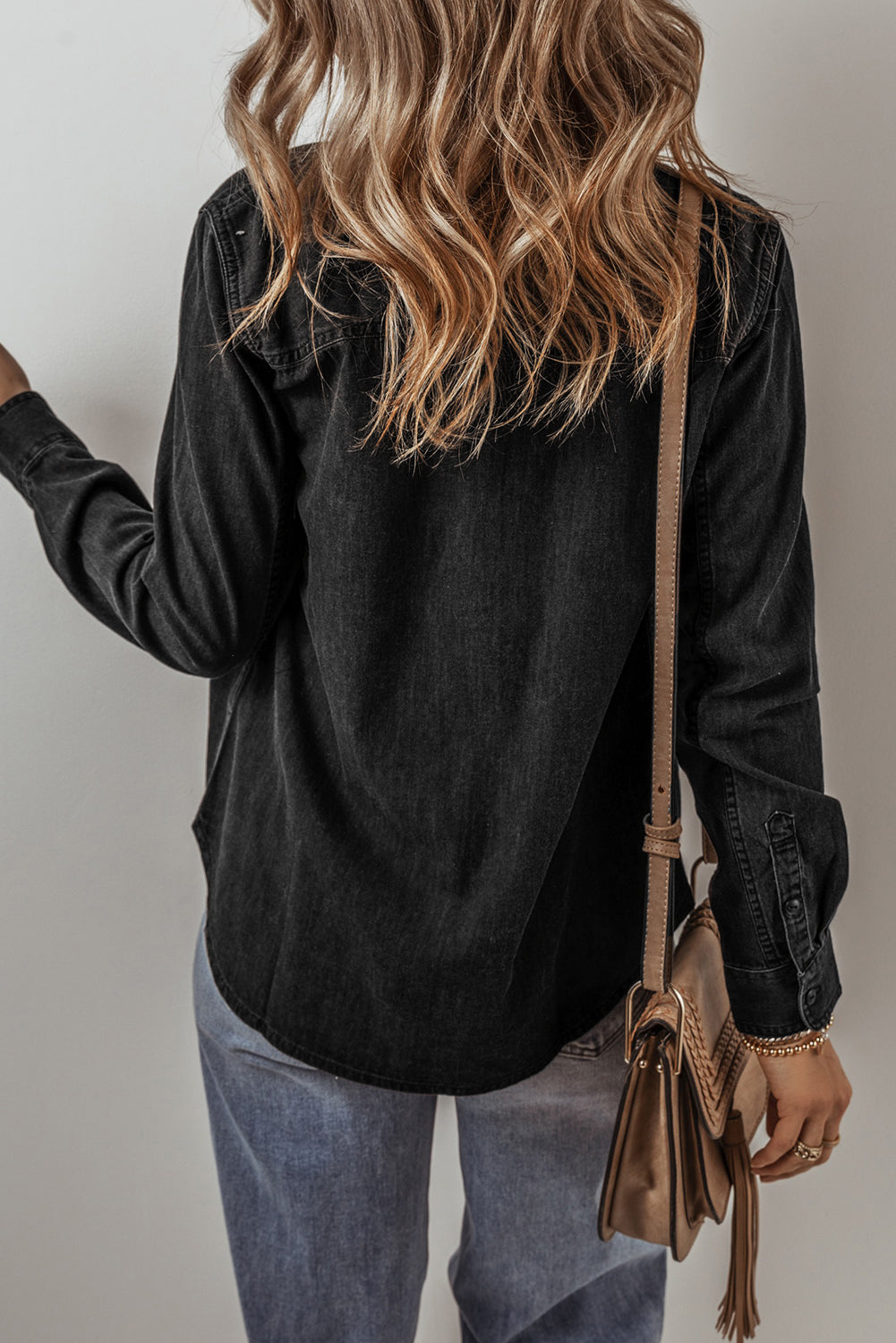 Black Flap Pocket Button Collared Jean Jacket