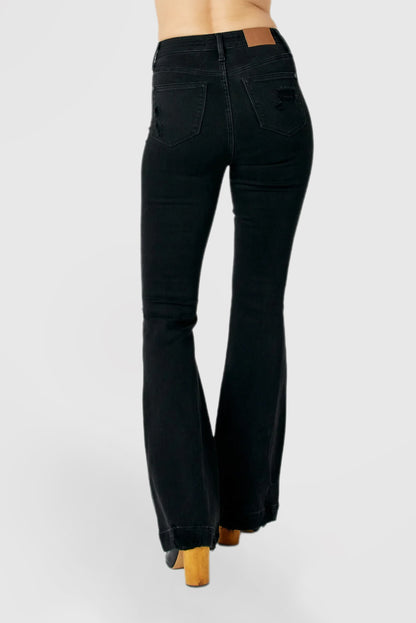 High-Rise Black Jeans with Tummy Control and Distressed Details