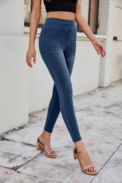 Multiple Pockets Straight Leg Washed Stretchy Knit Casual Jeans