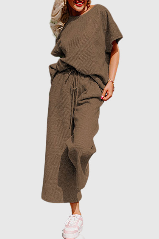 Brown Textured Loose Fit T Shirt and Drawstring Pants Set
