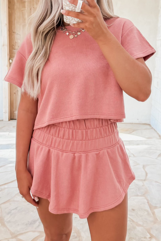 2pcs Cropped Tee Ruffle High Waist Skort Set