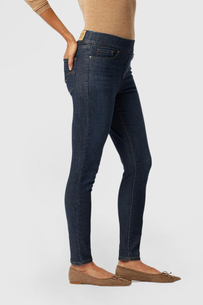 Women's Shaping Pull-On Skinny Jeans