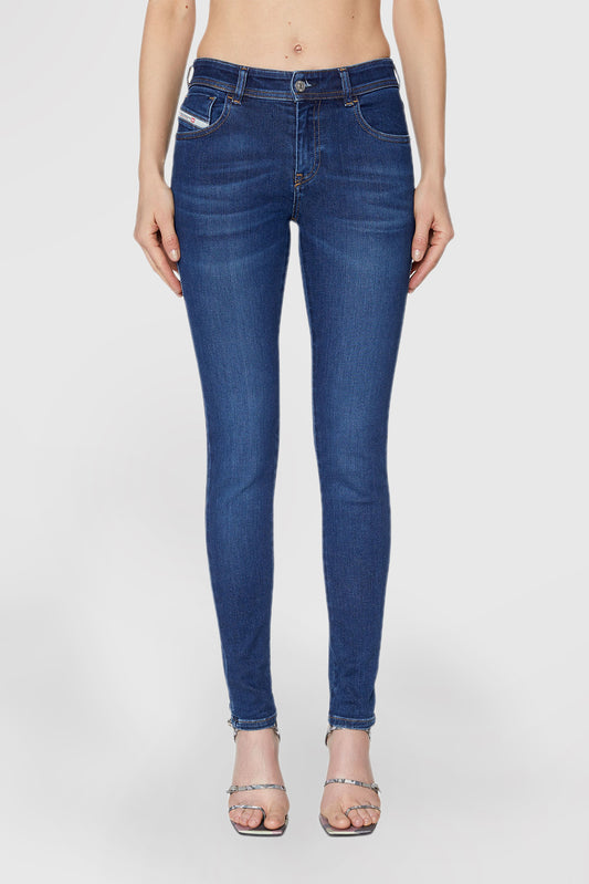 Form-Fitting Skinny Jeans