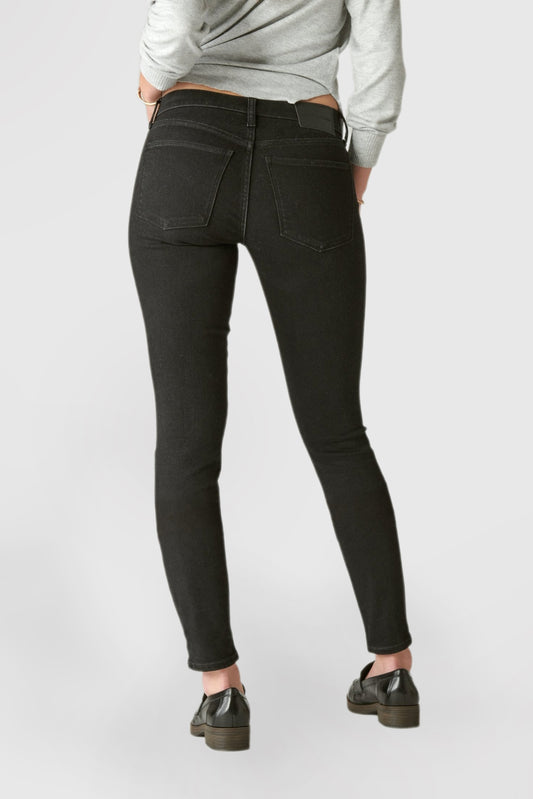 Mid-Rise Form-Fitting Skinny Jeans