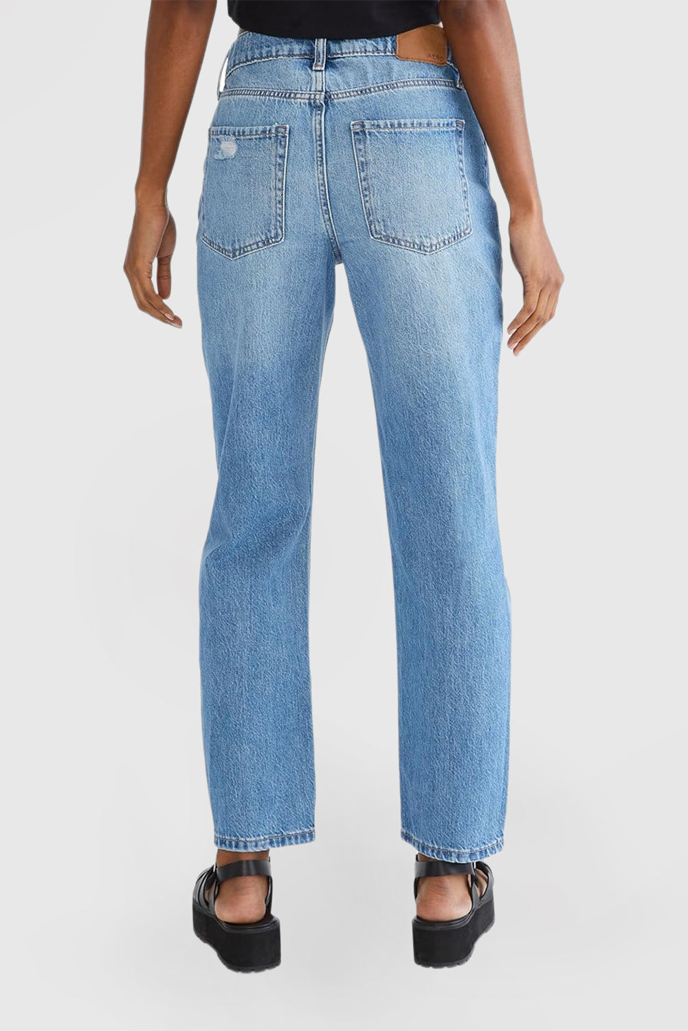 Fitted Ripped Jeans for Women – Trendy Fashion Pants