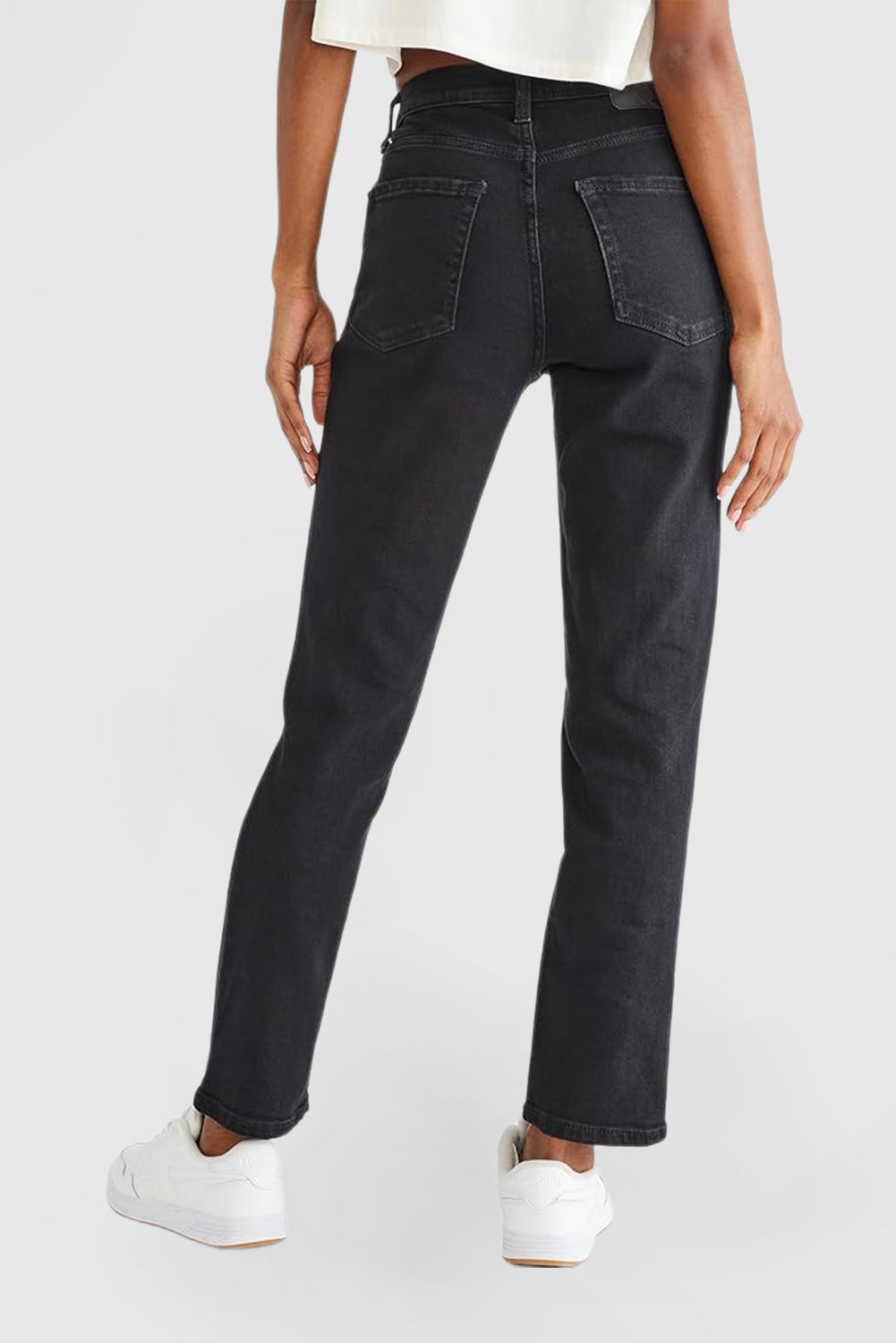 Fitted Ripped Jeans for Women – Trendy Fashion Pants