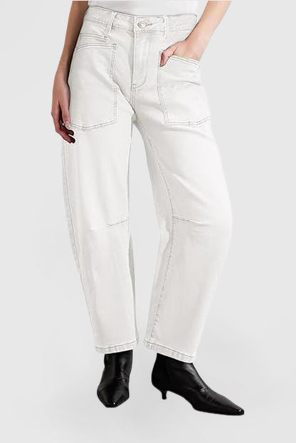 Wide-leg Boyfriend Denim with A Relaxed Fit and Ankle-length Cut