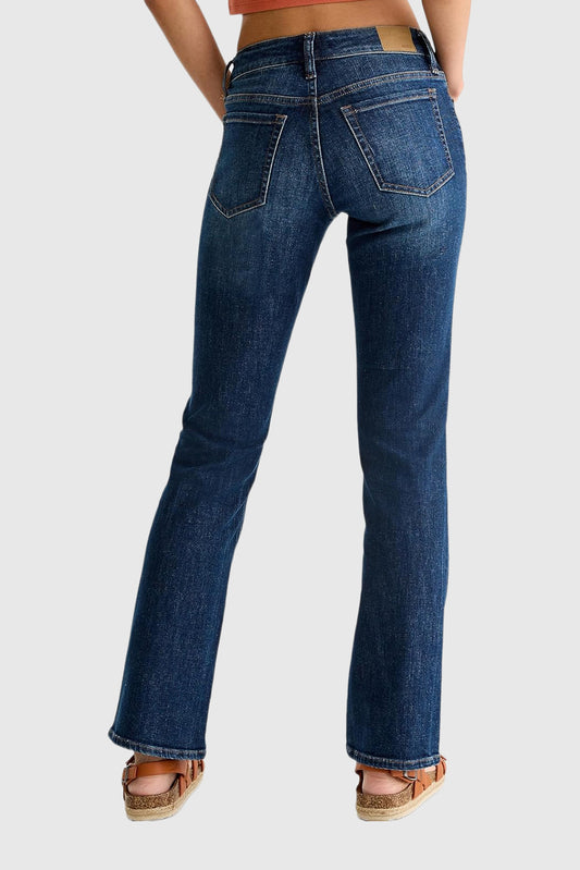 Women's Solid Color Mid-Rise Bootcut Jeans