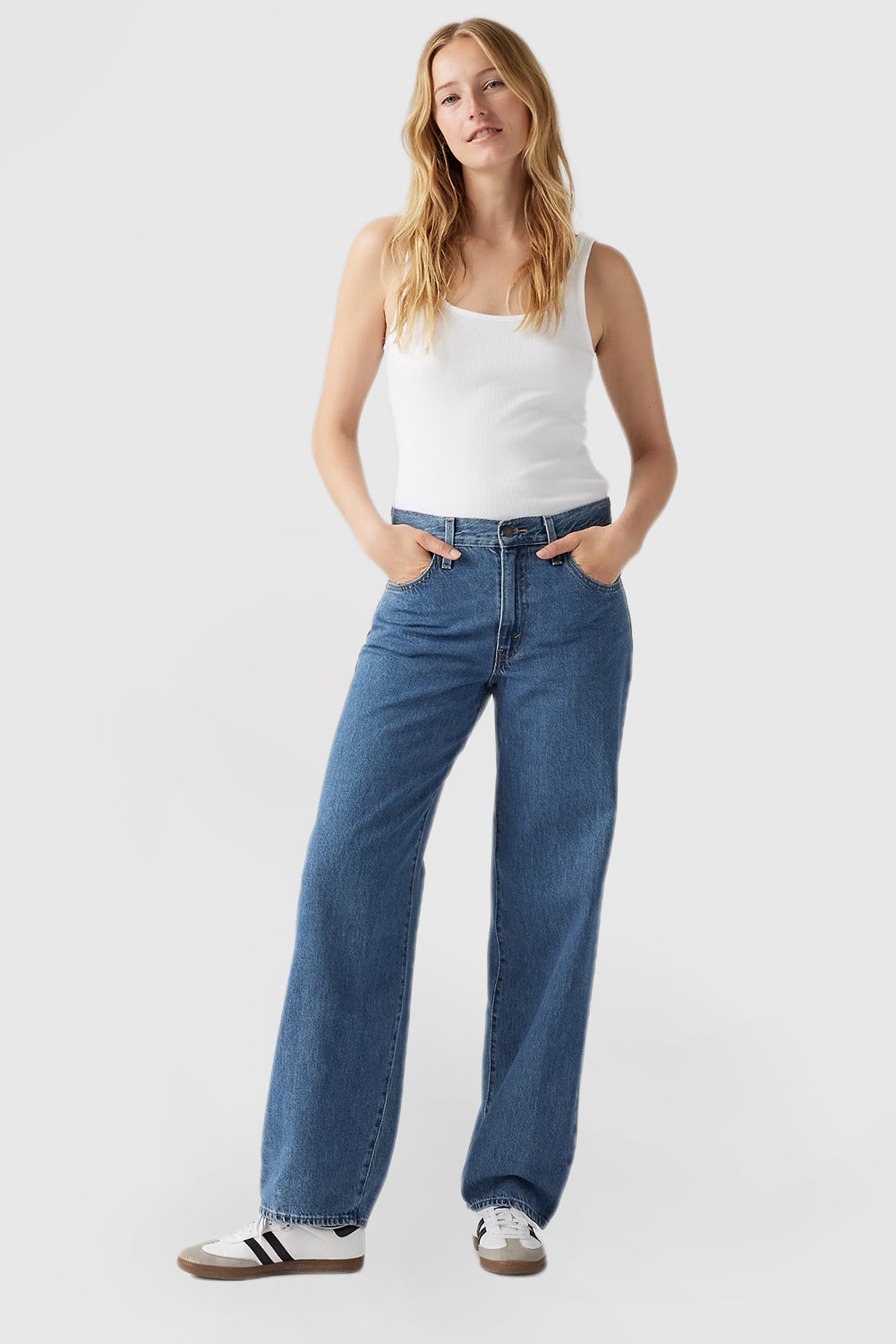 Women's Solid Color Vintage Loose Fit Jeans with Pockets