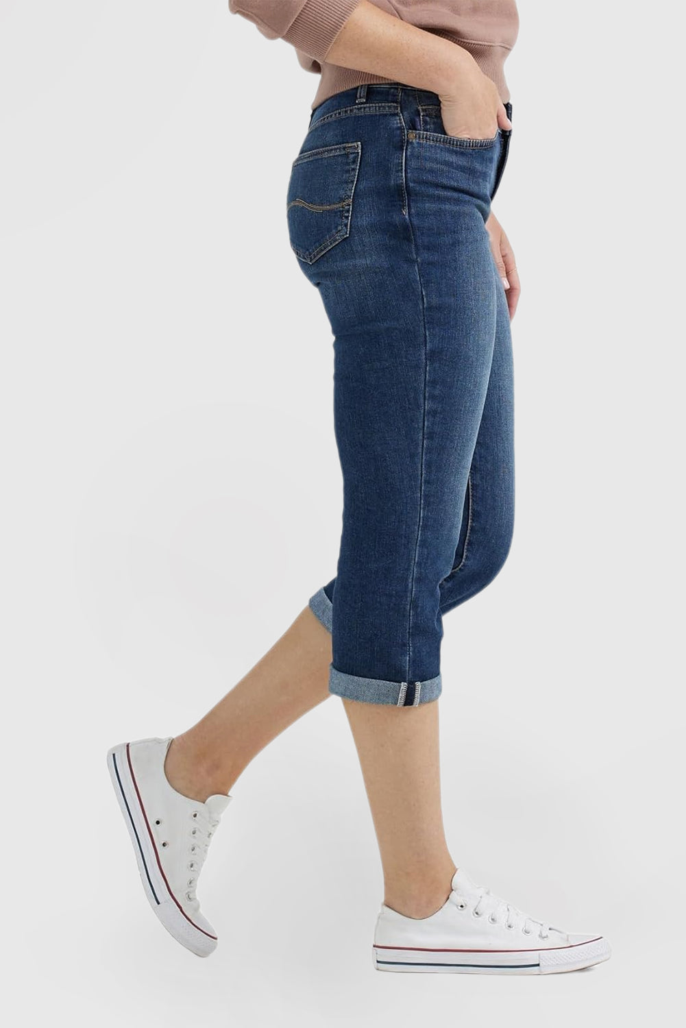Motion Capri Jeans for Women – Classic 5-Pocket Design