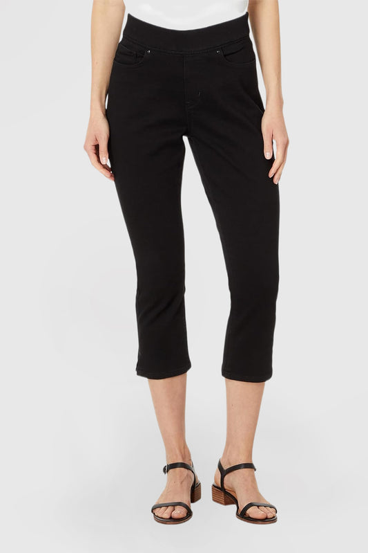 Women's Shaping Pull-On Capri Jeans