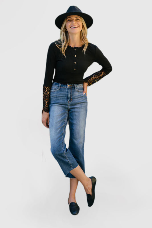 High Rise Classic Cropped Wide Leg Jeans with Back Pockets